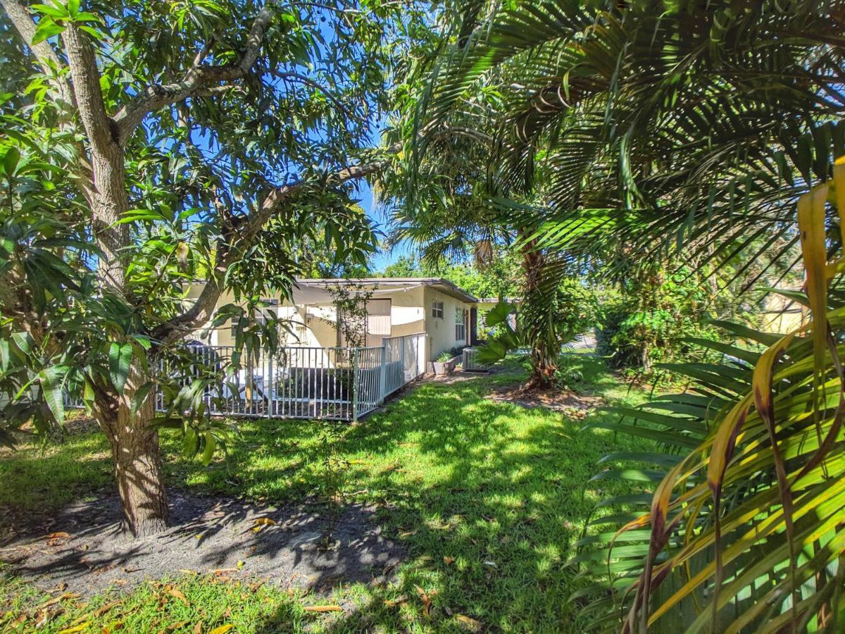 The Place Fort Lauderdale Exterior photo