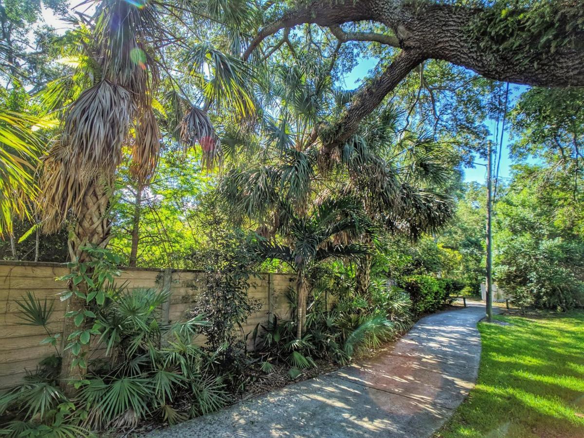 The Place Fort Lauderdale Exterior photo